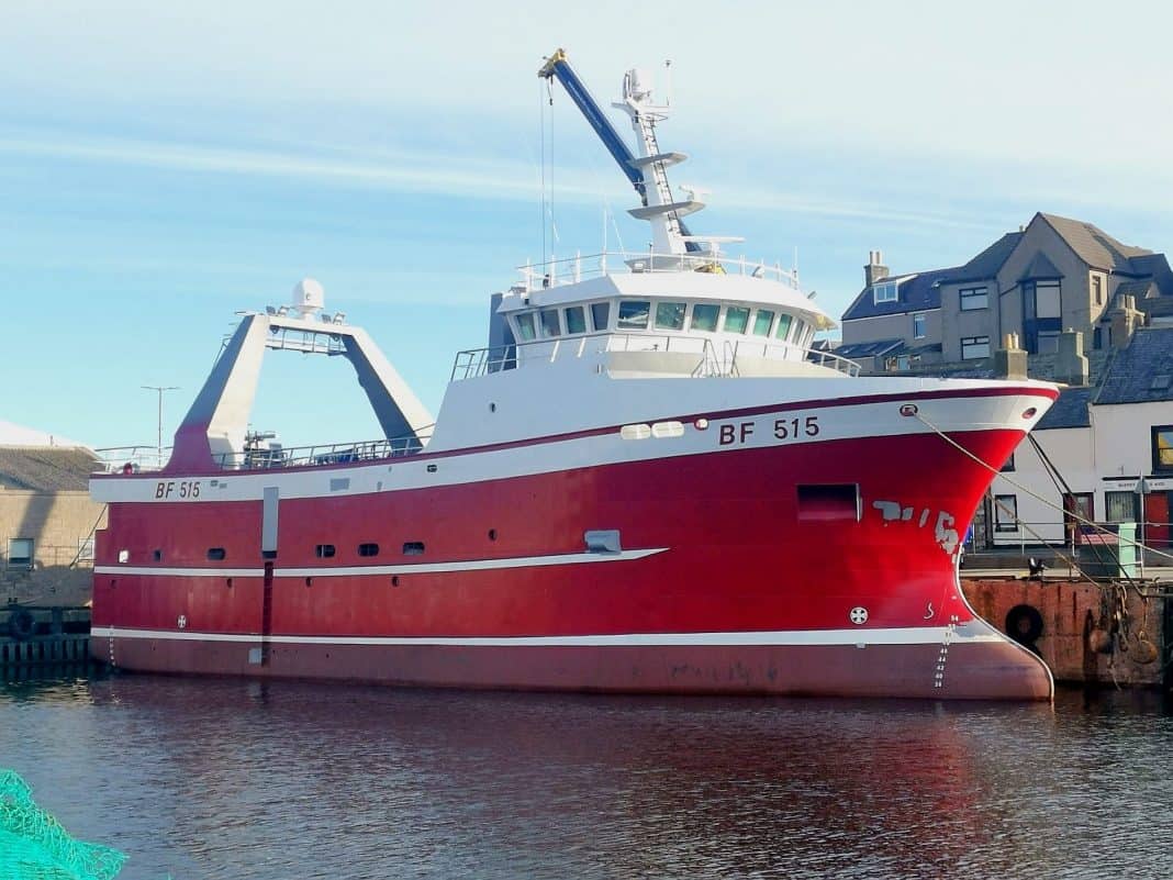 workboat365 - Macduff-33m-trawler-