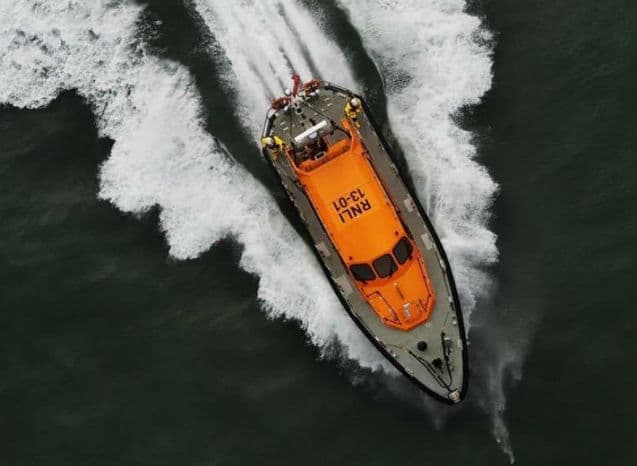 Commercial Marine DuroWipers are specified on the new Shannon Class Lifeboat where the conditions they encounter are treacherous; they need clear vision at all times and after many hundreds of hours of tests DuroWipers were the only choic