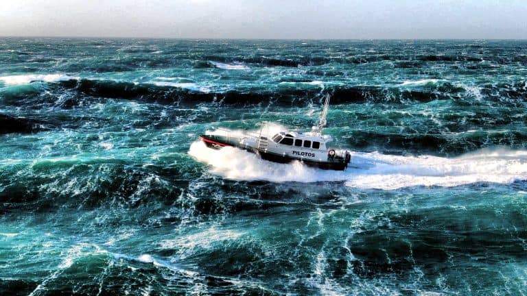 Safehaven Marine Supply New Interceptor 48 Pilot Boat To The Port Of Sines In Portugal