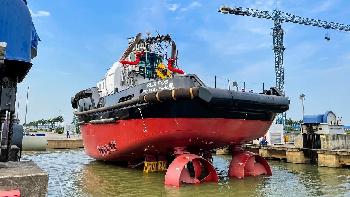 Damen ASD Tug 2813 launched for SOMARA - Workboat365.com