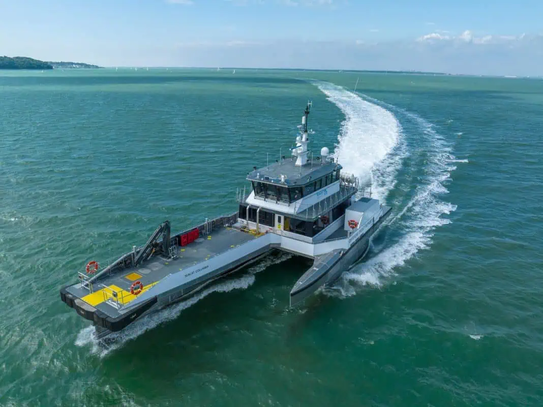 Marsun cooperates with BAR Technologies to build pioneering BarTech30 workboats in Thailand.