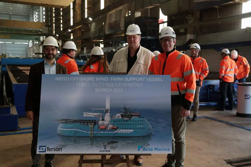 The project managers in the photo from the left are Taylan Korkmaz Tersan Shipyard, Roy Lindset Ulstein Design & Solutions and Marcus de Greef Acta Marine.