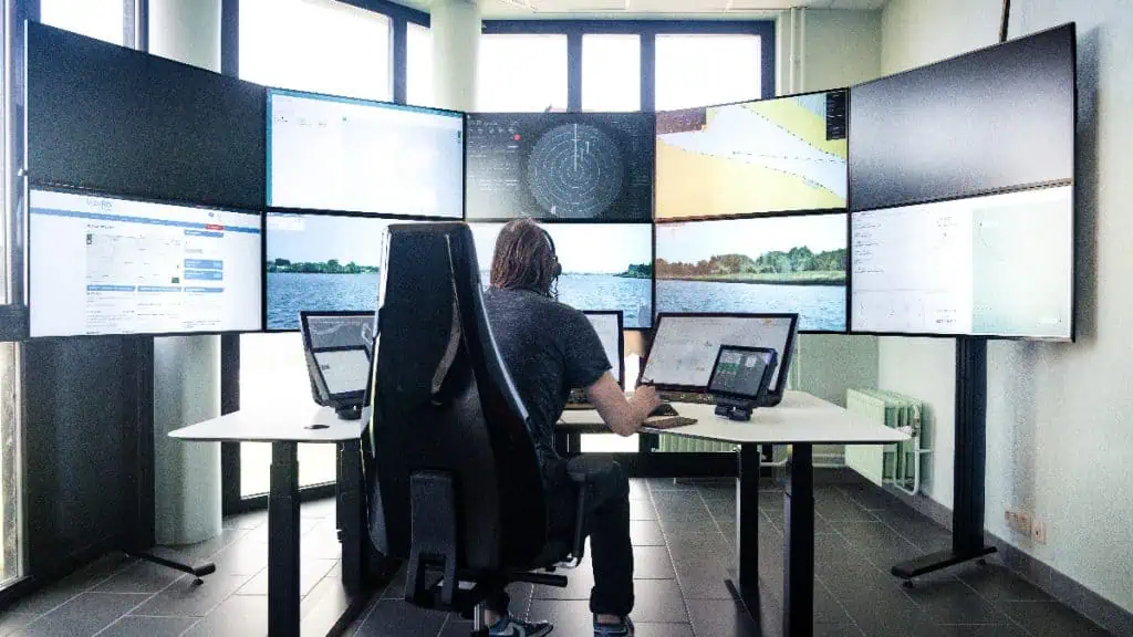 KONGSBERG successfully demonstrates autonomous vessel operations on ...