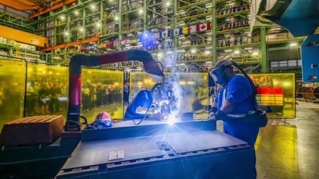 Irving Shipbuilding cuts steel for the 7th AOPS and first vessel for the Canadian Coast Guard