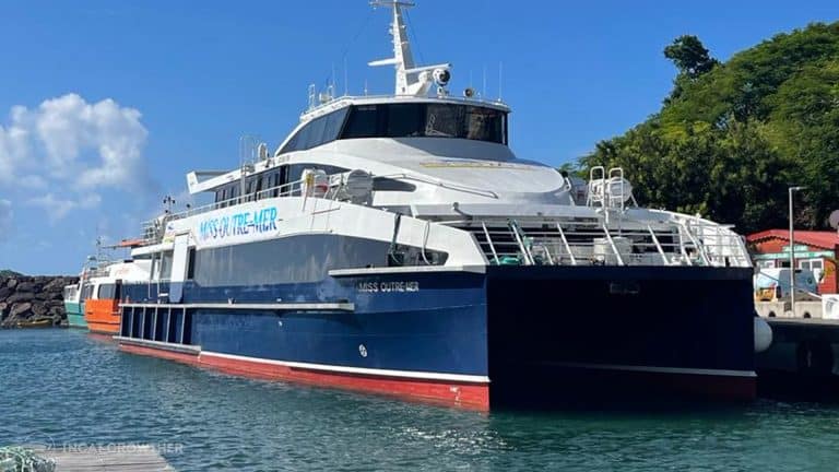 A New 36 Metre Custom Built Passenger Ferry Has Been Delivered To Guadeloupe Based Operator Ctm Deher By Leading Digital Shipbuilder Incat Crowther.
