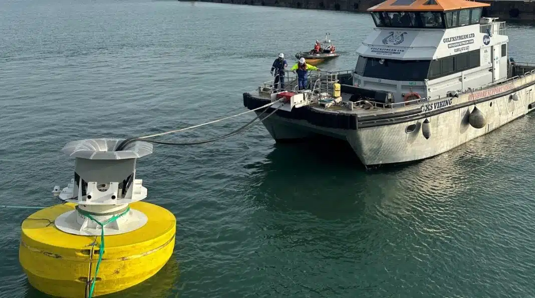 The Oasis Power Buoy Transferring Power To The Ctv Gxs Viking In Peterhead, Scotland