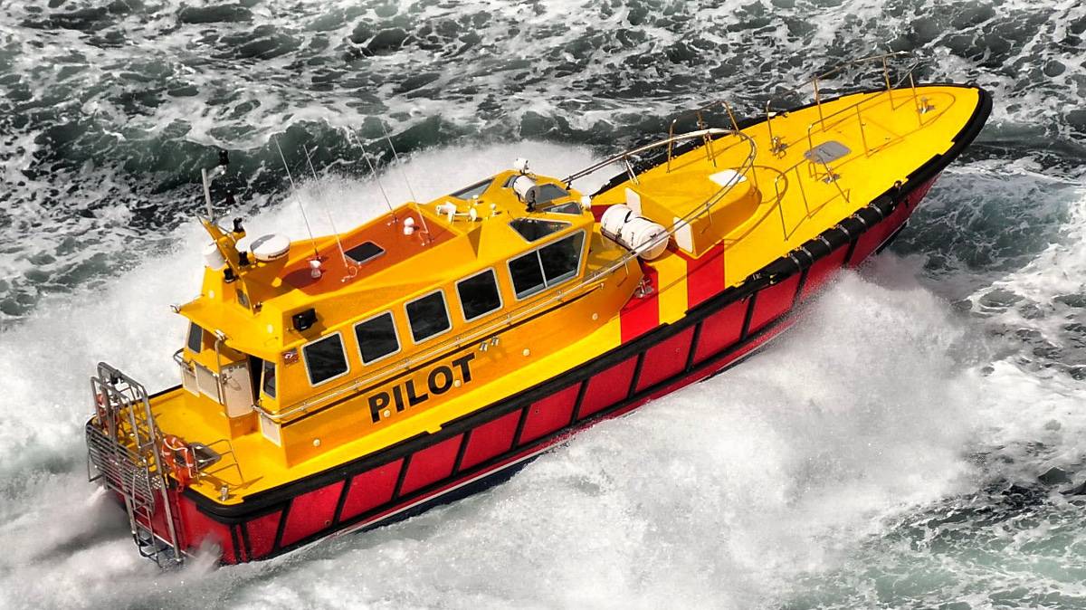 Safehaven Marine sign contracts with DP World for two pilot boats