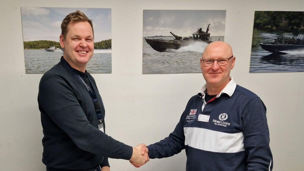 Mr. Aki Marjasvaara, Transport Director of FINNPILOT and Mr. Jouni Hirvenkivi, Project Manager from Marine Alutech signed the delivery protocol for Pilot boat L250