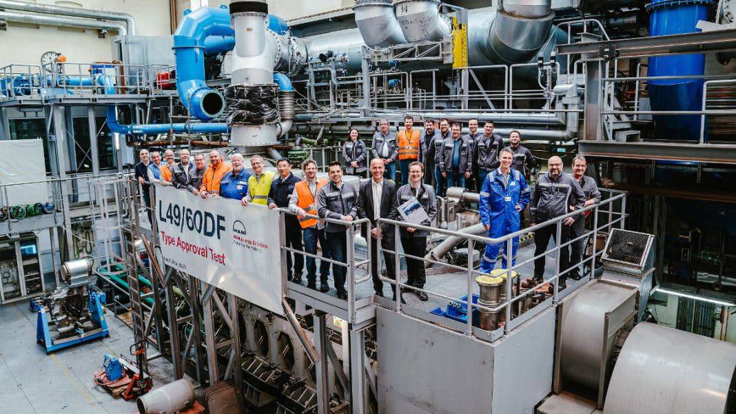 49/60 engines with proprietary SCR systems to power Dutch dredger