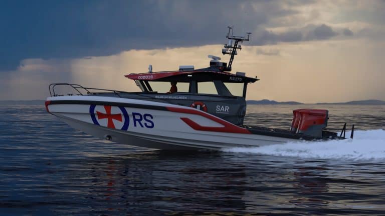 The Norwegian Sea Rescue Society christens RS 175 manufactured by Hydrolift.