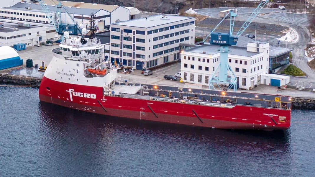Ulstein Verft finished the conversion of the Fugro Resilience on time. Originally a platform supply vessel