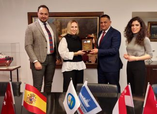 Med Marine, a leading provider of top-tier tugboats and workboats, proudly announces the successful delivery of the MED-A2575 series Robert Allan RAstar 2500-W design tugboat to Smit Lamnalco. The vessel, named as "VB AHMOSE,"