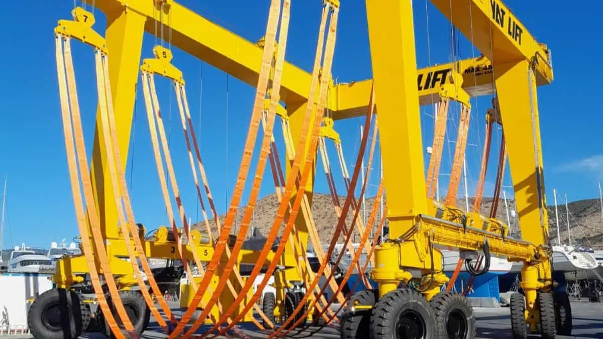 Cimolai Technology is the world's leading manufacturer of lifting solutions for shipyards, marinas and ports. Cimolai’s innovative product range is at the forefront of lifting equipment technology and is backed up by high quality aftercare to support customers through the equipment’s operational life.