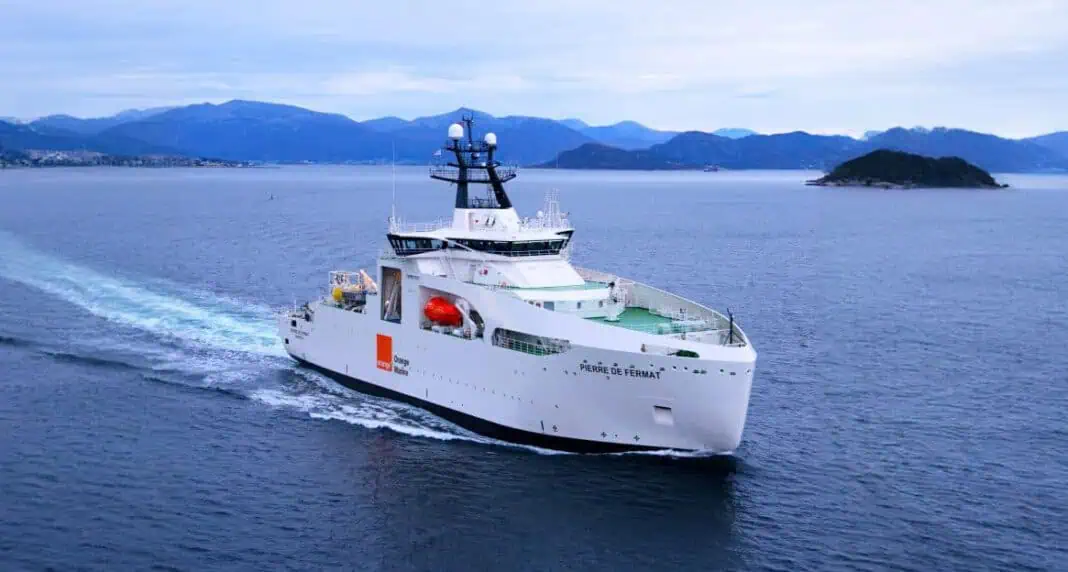 Opsealog and Orange Marine renew fleet digitisation contract