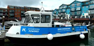 This week Exeter Port Authority took delivery of a hydrogen electric workboat made and designed by Ecomar Propulsion for a period of time to assist with the trials and testing of the vessel.