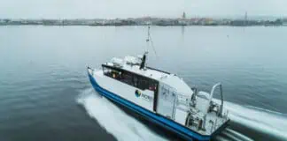 Tuco Marine announce the successful delivery of a new ProZero 15m Research Workboat to Nord University in Norway. The vessel was officially handed over following extensive testing at the Tuco - ProZero Workboats facility, with Skipper Morten Krogstad representing the university and Tuco Marine Co-owner Jakob Frost managing the delivery.