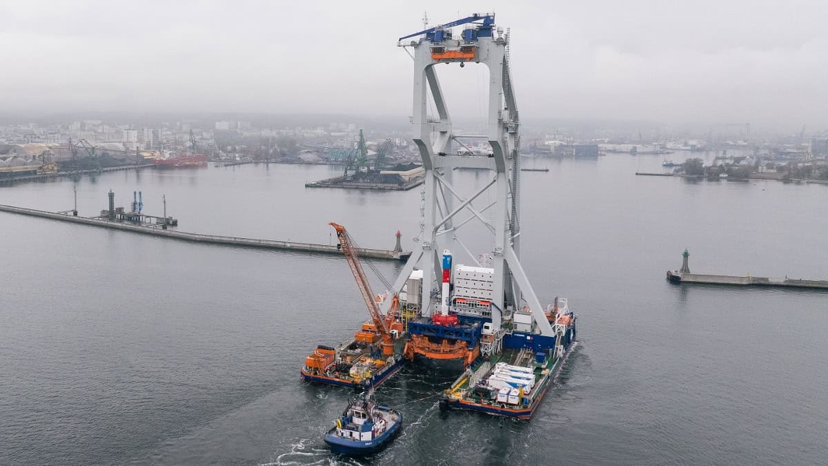 Heavy Lift Vessel Svanen Arrives For Poland s First Offshore Wind Farm Heavy Lift Vessel Svanen Arrives For Poland s First Offshore Wind Farm