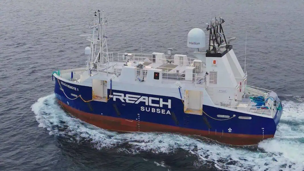 A new era of offshore operations has begun with the successful delivery of REACH REMOTE 1, a 24-metre unmanned surface vessel (USV) designed by Kongsberg Maritime. This ground-breaking achievement marks a significant milestone through collaboration between Kongsberg Maritime, REACH SUBSEA ASA, Massterly, and Trosvik Maritime.