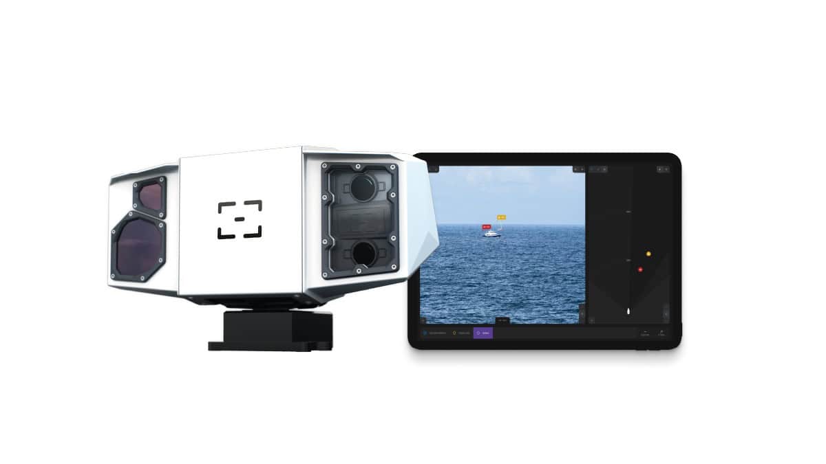 Advanced optical and thermal camera configuration, coupled with a high-performance internal processing unit. Enhanced detection capabilities encompassing extended range, broader field of view, and increased frequency, ensuring optimal performance in challenging maritime conditions. Efficient object tracking and versatile manual panning/tilt functionality enable comprehensive 360° perimeter surveillance.