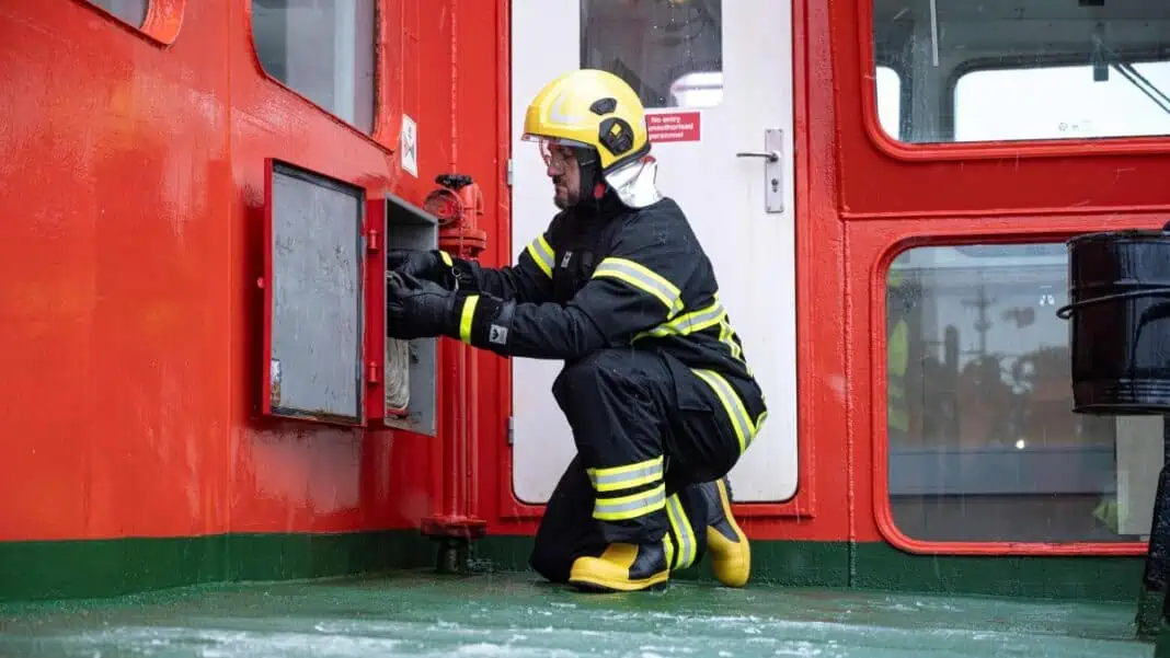 Shipowners and operators of EU vessels must take steps to ensure that all new firefighting suits on board comply with changes to European regulations which enter into force from June 2025, according to urgent advice from VIKING Life-Saving Equipment.