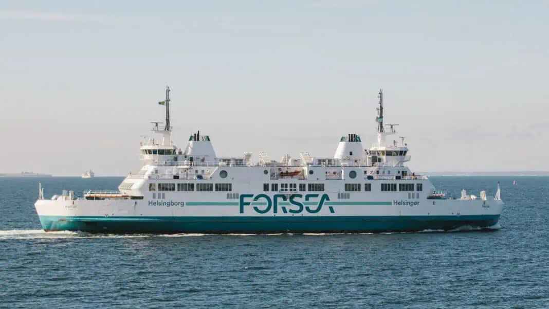 Kongsberg Maritime has secured a significant upgrade project to convert the double-ended car ferry MF Hamlet to fully emission-free, battery-powered operation