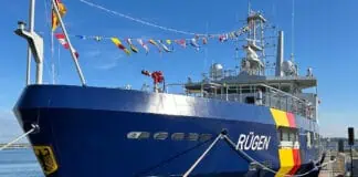 The new customs vessel “Rügen”, the largest in the German customs fleet, was ceremoniously christened and commissioned today in Stralsund. Equipped with four mtu gas engines from Rolls-Royce