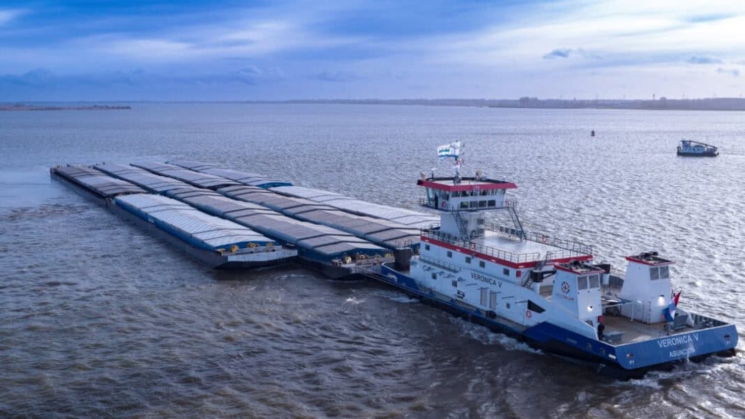 Concordia Damen Delivers New CDS 4115 Shallow Draft River Pusher to Paraguayan Shipowner Girona S.A.