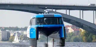 The world's first electric hydrofoil ferry is set to return to the waters of Stockholm after a short winter break. New data from autumn operations shows that Nova has been a success—both with passengers and for the climate.