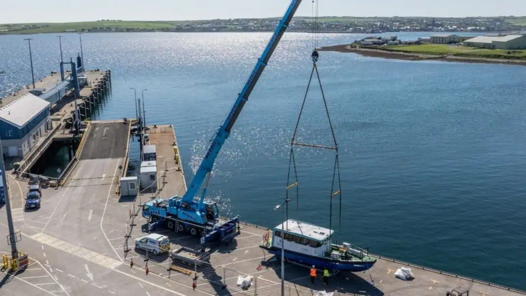 Artemis Technologies, a global innovator in high-performance maritime solutions, in collaboration with Orkney Ferries and the European Marine Energy Centre (EMEC), has launched the Artemis EF-12 Workboat XL – a fully electric hydrofoil vessel named Zevi 1 – in Orkney.