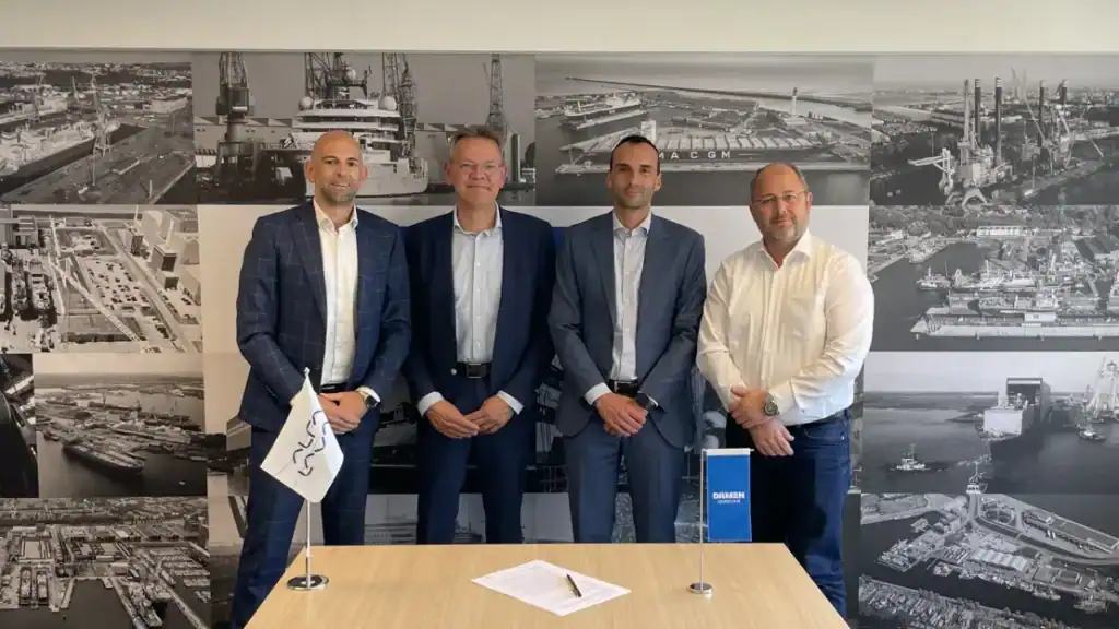 On the top image from left to right: David van Luijtelaar (Head of Marine Division Benelux, Alfa Laval) and Bas Loohuis  (Commercial Director, Damen Shiprepair)