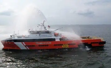 Strategic Marine, a leading global shipbuilder, has successfully delivered the TMS Tah Muang, a 42-metre Generation 4 Fast Crew Boat (FCB), to Truth Maritime Services (TMS), a subsidiary of Prima Marine Group. This marks the fourth vessel delivered to TMS since 2024, following the TMS Ranod, TMS Raman, and TMS Chana, reinforcing the strong partnership between the two companies.