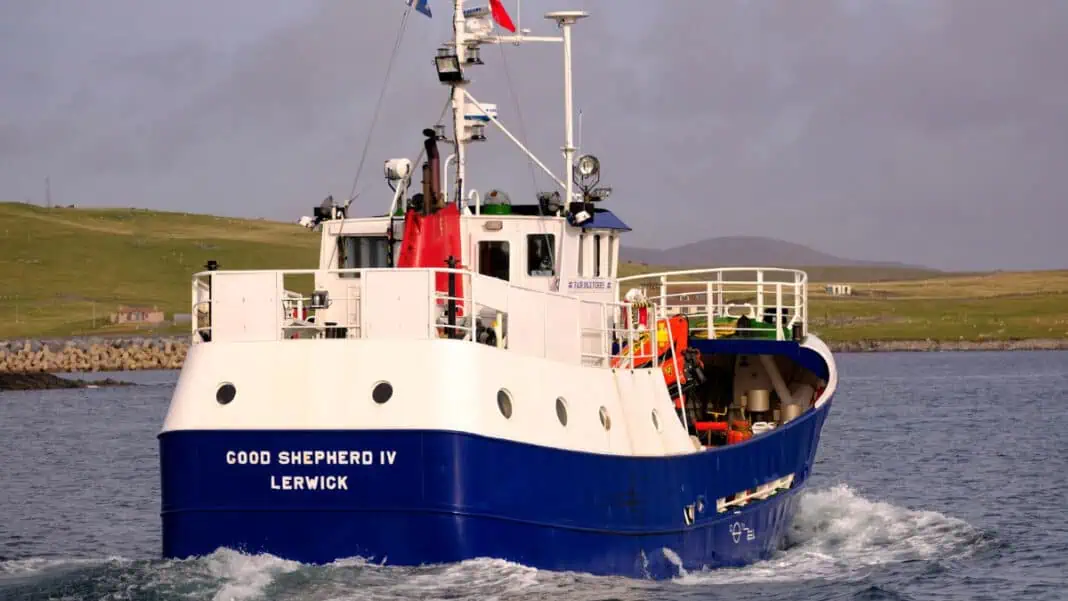 Shetland Islands Council (SIC) has awarded Parkol Marine Engineering a £5.6 million contract to construct a new ferry for Fair Isle, replacing the aging Good Shepherd IV (built in 1986). The vessel will be built at Parkol’s Whitby, Yorkshire shipyard, with handover expected by October 2026
