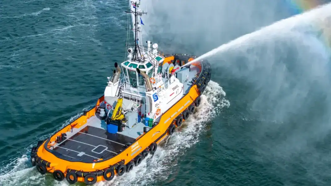 Damen Shipyards Group has successfully delivered an ASD Tug 3010 ICE to Sundsvall Hamn (Port of Sundsvall), Sweden. This state-of-the-art tug is designed for optimal performance in the challenging conditions of the Baltic Sea, ensuring reliability during harsh winters while meeting efficiency demands for decades to come.