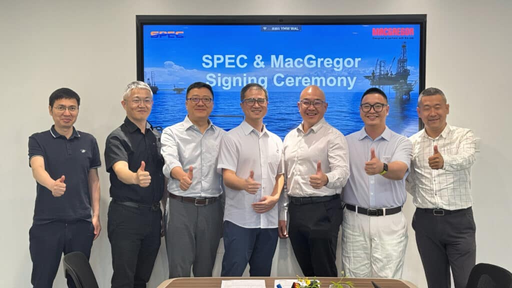 From left to right, the people in the photo are: Mr. Zheng Haian - Technical Consultant from SPEC, Mr. Huangfeng - Purchasing manager from SPEC, Mr. Zhang Hongliang - Deputy CTO from SPEC, Mr. Gary Weng - GM & CTO from SPEC, Mr. Lee seng - MacGregor Singapore, Mr. Quentin Zhang - Deputy GM from SPEC, Mr. Liu Fuchun - MacGregor China