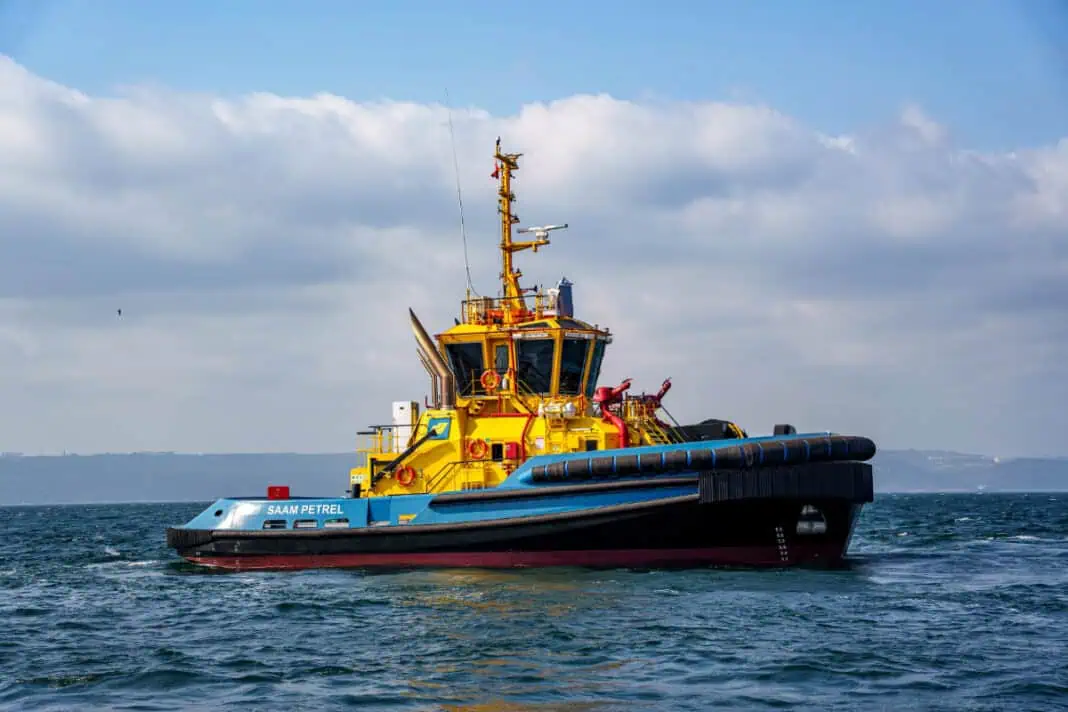 The SAAM Petrel is on its way to the Port of Arica in Chile.
