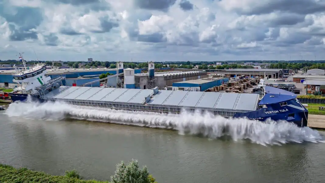 Vertom, a leading name in sustainable shipping solutions, proudly announces the successful christening and launch of MV Vertom Tula, the ninth vessel in its groundbreaking LABRAX series. The ceremony took place at the newly renamed Royal T Shipyards in Kampen, marking a historic milestone as the first vessel launched under the shipyard’s royal designation, granted in recognition of its 100th anniversary.