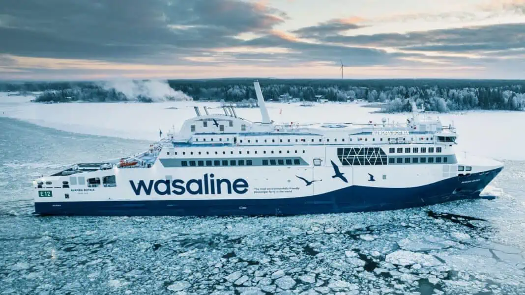 Technology group Wärtsilä has been chosen as the electrical integrator for a groundbreaking battery extension project on Wasaline's RoPax ferry Aurora Botnia. This ambitious project will increase the vessel's battery capacity by 10.4 MWh, expanding it from 2.2 MWh to 12.6 MWh, creating the world's largest marine battery hybrid system currently in operation.