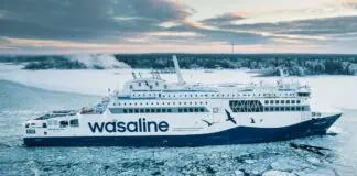 Technology group Wärtsilä has been chosen as the electrical integrator for a groundbreaking battery extension project on Wasaline's RoPax ferry Aurora Botnia. This ambitious project will increase the vessel's battery capacity by 10.4 MWh, expanding it from 2.2 MWh to 12.6 MWh, creating the world's largest marine battery hybrid system currently in operation.