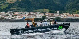 ExploMar, a leader in marine electric propulsion, today announced its WAVE 300 outboard system is the driving force behind TERRAZUL EVØ, Portugal’s first high-performance electric boat dedicated to sustainable maritime tourism. Designed and built by Dutch HDPE boat specialists Tideman Boats, the vessel is now operational in the Azores Islands under the stewardship of TERRA AZUL™, renowned for its eco-conscious whale watching experiences.