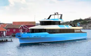 n a significant move towards decarbonizing maritime transport, Swedish ferry operator Torghatten AB has signed a contract with Finnish shipbuilder Työvene Oy for the construction of two fully electric passenger vessels. The new, cutting-edge vessels will operate on the vital tourist and commuter route between Strömstad and the ecologically sensitive Koster Islands on Sweden's picturesque west coast.