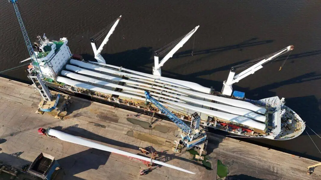 Peel Ports Clydeport has successfully welcomed and handled its largest-ever wind turbines at its King George V Dock facility in Glasgow, a landmark achievement made possible by a recent £3 million investment in critical port infrastructure