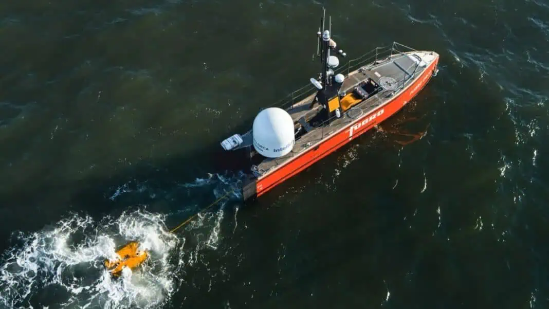 Fugro and NOAA Ocean Exploration have signed a five-year Cooperative Research and Development Agreement (CRADA) to develop and deploy remote and uncrewed technologies that will accelerate deep-ocean mapping and characterisation. The collaboration aims to close critical data gaps, supporting decision-making in offshore energy, marine resource management and national security.