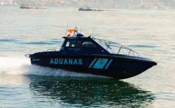 Rodman Polyships S.A.U., part of the Rodman Group and a specialist in the construction of Glass Reinforced Polyester (GRP) vessels, has delivered a new Rodman 33 patrol boat to the State Tax Administration Agency for use in coastal surveillance and anti-smuggling operations. Named “Gavilán I”,