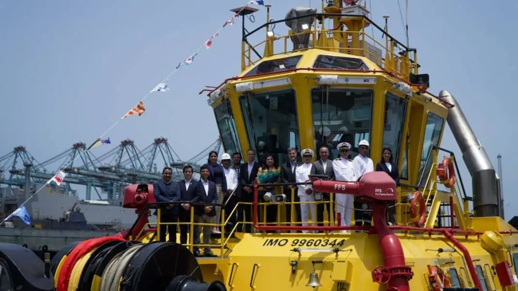 SAAM Towage, the largest tug operator in the Americas, has officially christened the state-of-the-art tug Charrán, which has joined the company’s fleet to provide services at the Port of Callao, Peru’s leading port and one of the most important along the western coast of South America.