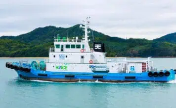 TSUNEISHI SHIPBUILDING has announced the delivery of 'TEN-OH,' Japan’s first tug powered by a BEH2YDRO hydrogen-powered internal combustion engine (ICE). The vessel was officially delivered on 15 October 2025 at the TSUNEISHI Factory in Hiroshima.