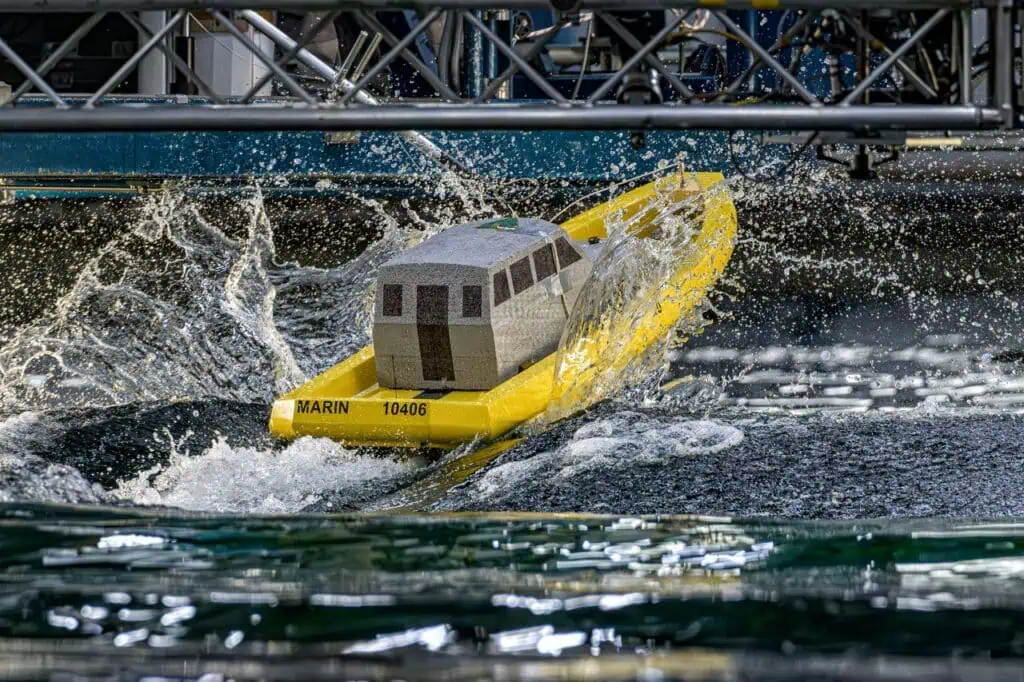 These are all-weather lifeboats measuring over 19 meters, the largest class of lifeboats in the KNRM's fleet. Never before in the KNRM's 201-year history has such a large order been placed. All lifeboats are funded by donations, bequests, and contributions from KNRM sponsors. The name of each lifeboat is determined by the sponsor who contributed the majority of the construction costs.