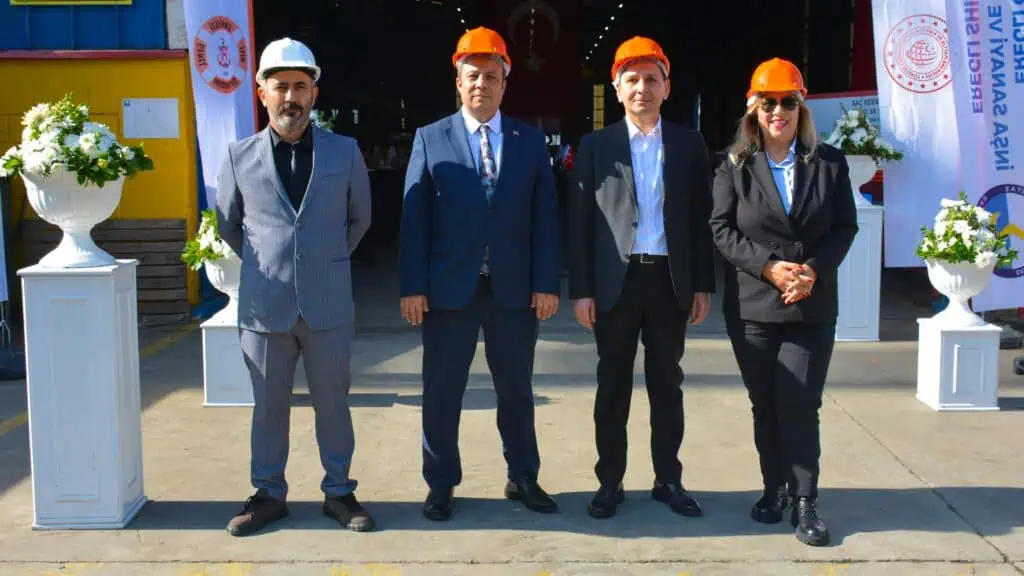 photo, from left to right, are:
Mr. Kemal Bektas, General Manager of Eregli Shipyard; Mr. Gokmen Kınık, Deputy General Manager of the General Directorate of Coastal Safety; Mr. Mustafa Bankaoğlu, General Manager of the General Directorate of Coastal Safety; and Mrs. Yıldız Bozkurt Ozcan, General Manager of Med Marine Holding.