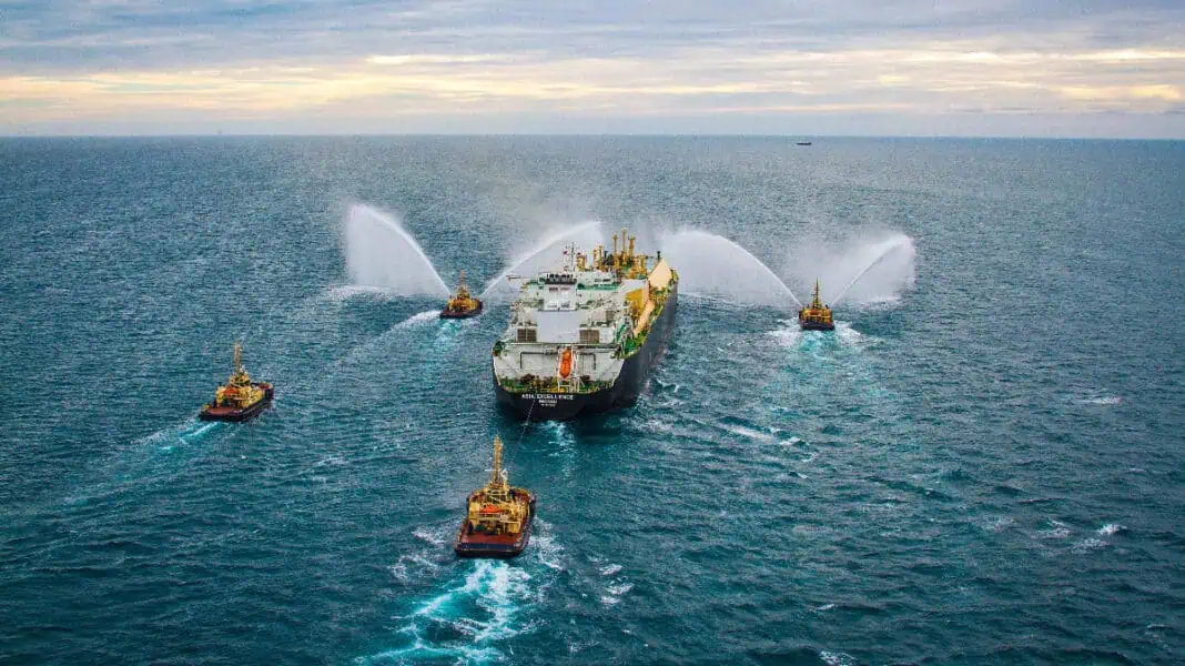 AYK Energy, a fast-expanding manufacturer of marine battery systems, has completed a battery renewal contract for four Svitzer hybrid tugs serving Chevron Australia’s Gorgon LNG terminal on Barrow Island in Western Australia.