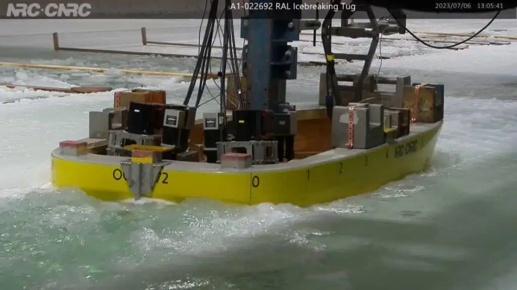 Canadian naval architecture firm Robert Allan Ltd. announced the signing of a new contract in November 2025 for the design of a TundRA 3100 icebreaking tug for the Port of Skellefteå, Sweden. As the newest addition to the highly regarded TundRA series, the vessel is specifically engineered to perform in the harsh conditions of Arctic and sub-Arctic ports, delivering superior icebreaking, ship assist, and escort capabilities.