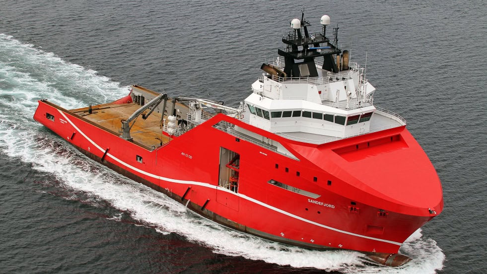 DOF Group ASA has taken a major step in its fleet high-grading strategy, entering into an agreement to acquire the premium anchor handling tug supply vessels (AHTS) Aurora Saltfjord and Aurora Sandefjord. Built in 2011, both vessels deliver almost 400 tonnes of bollard pull, positioning them among the most powerful AHTS vessels currently operating in the global market.